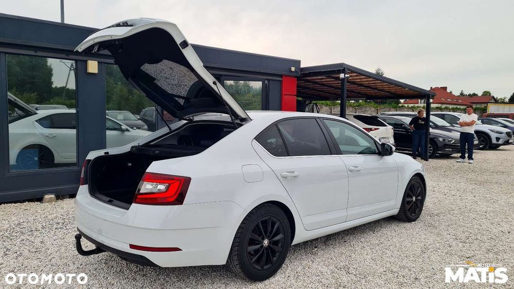 Skoda Octavia - 2