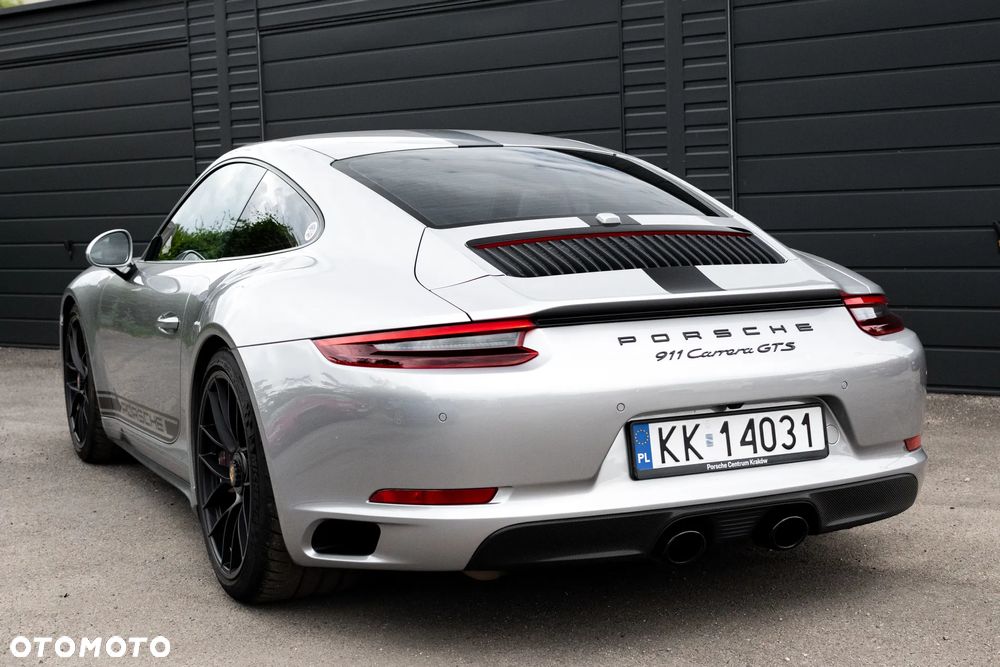 Porsche 911 Carrera GTS PDK - 5