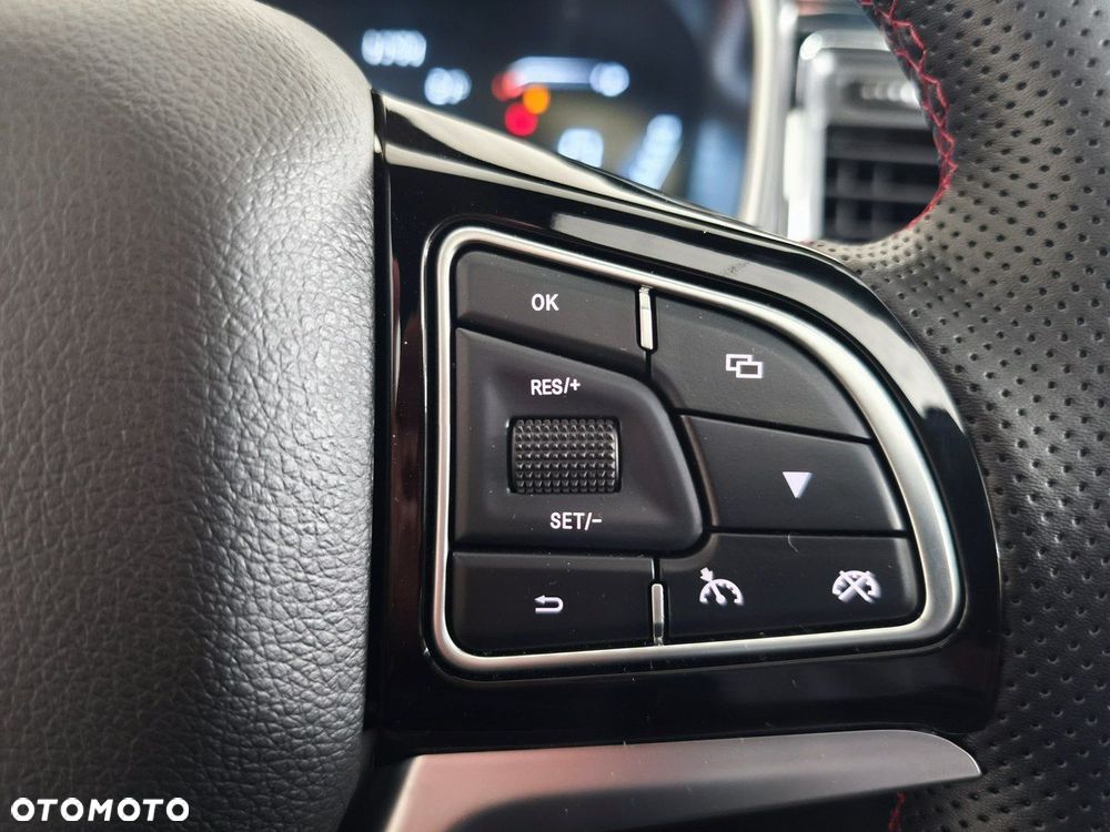 SWM G05 1.5T GDI Deluxe DCT - 17