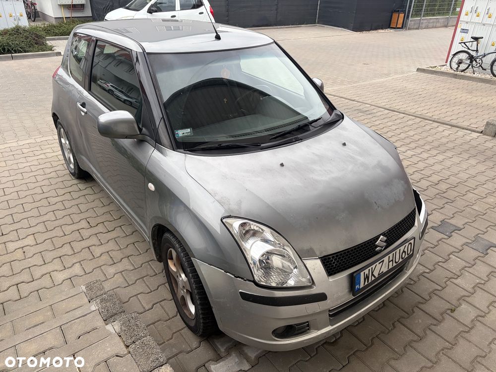 Suzuki Swift 1.3 GLX / Comfort - 2
