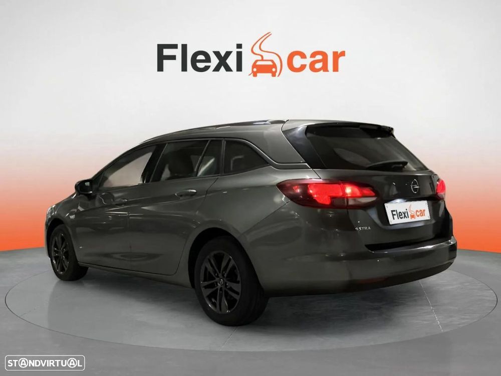 Opel Astra Sports Tourer - 5