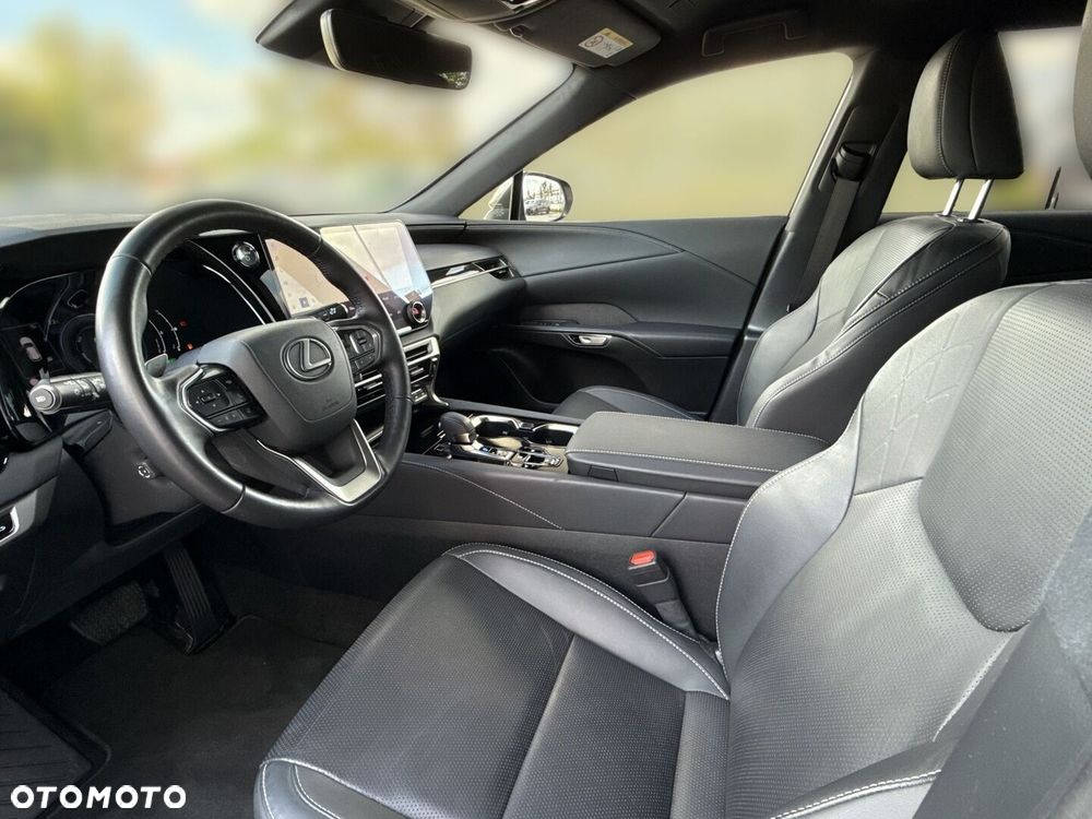 Lexus RX - 9