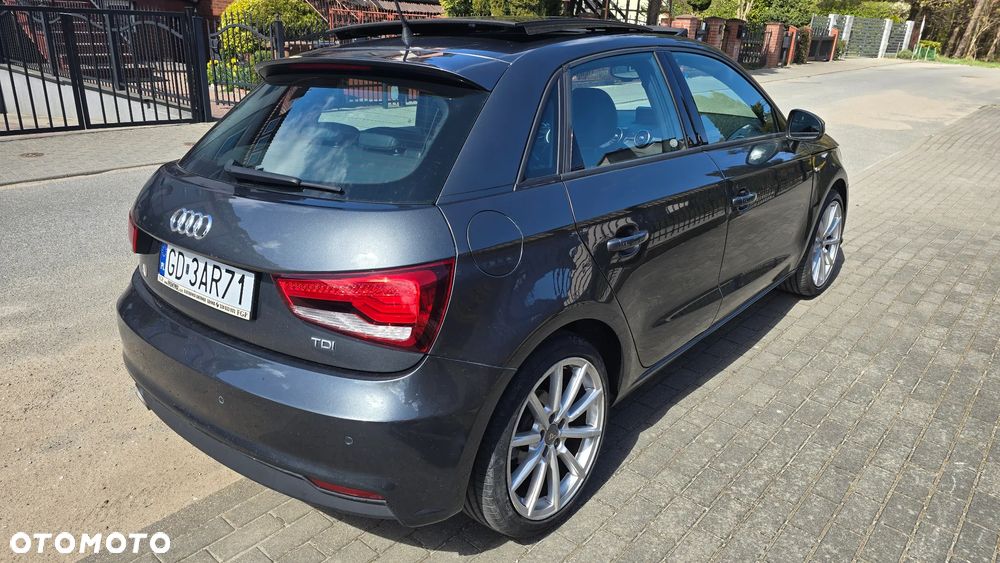 Audi A1 Sportback 1.4 TDI (ultra) S tronic sport - 4