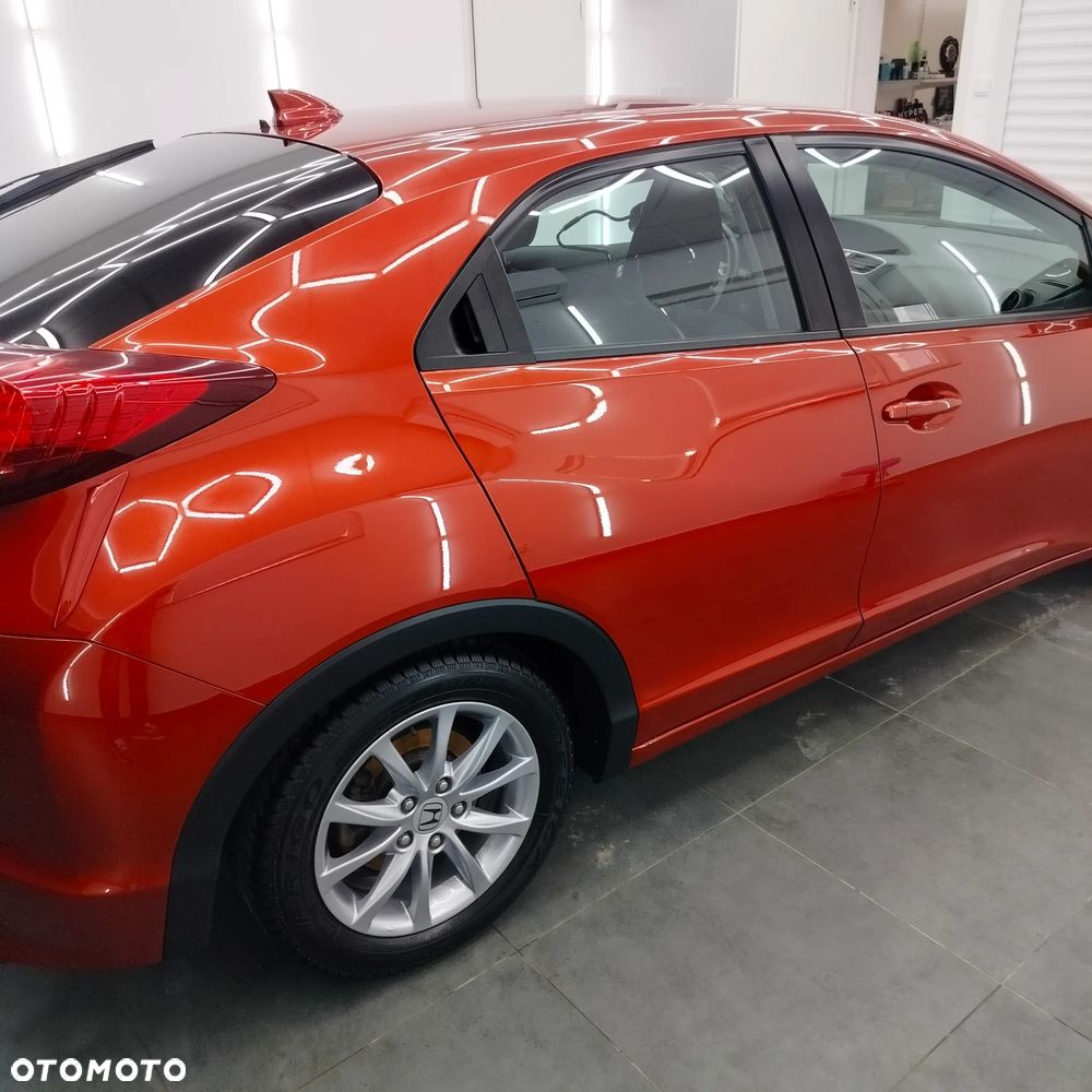 Honda Civic 1.8 Comfort - 23