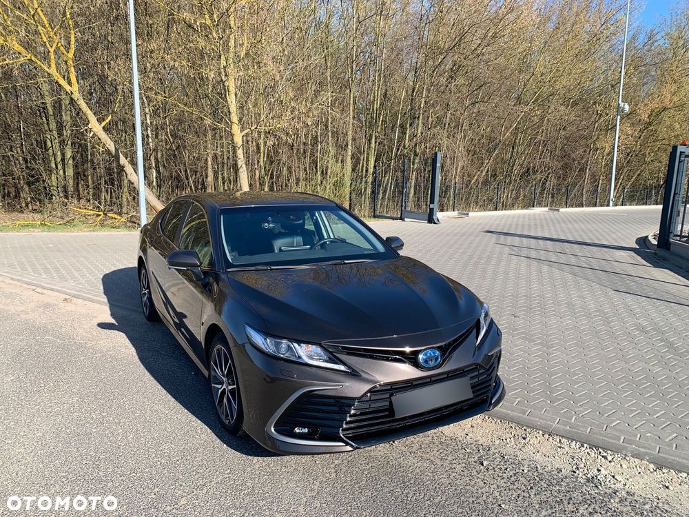Toyota Camry 2.5 Hybrid Prestige CVT - 2
