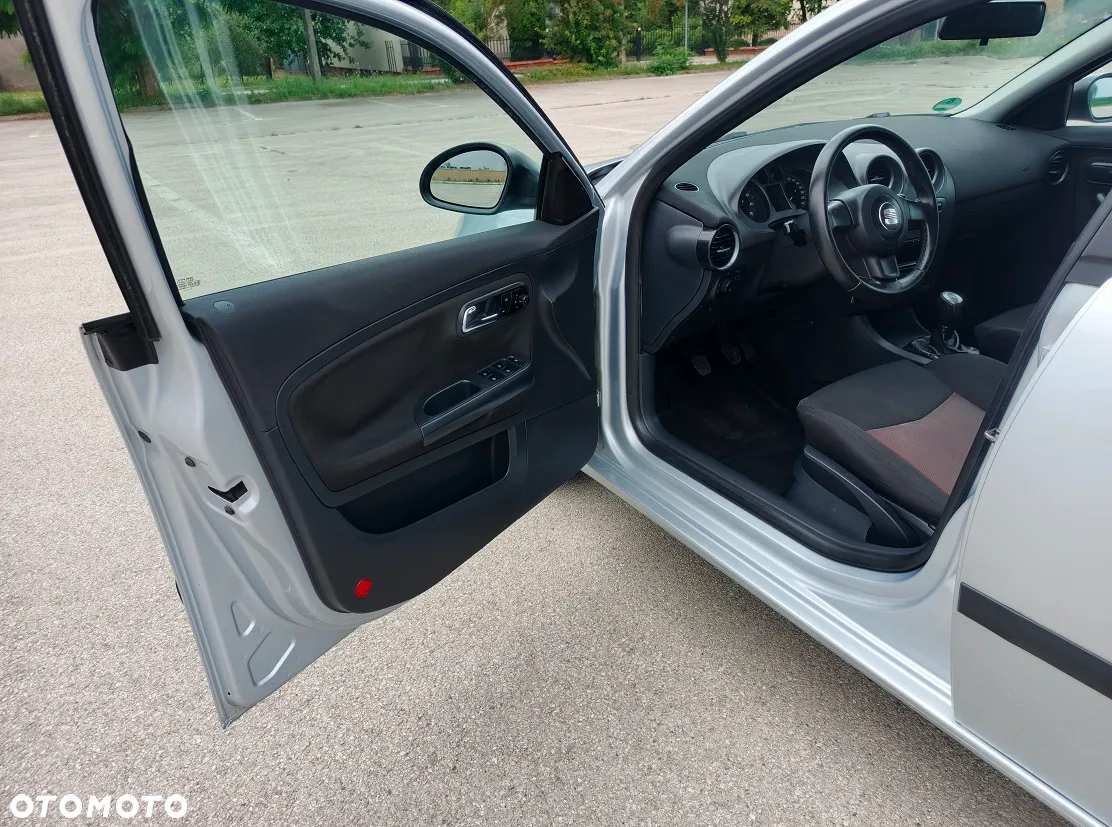 Seat Ibiza 1.4 16V Sport - 20