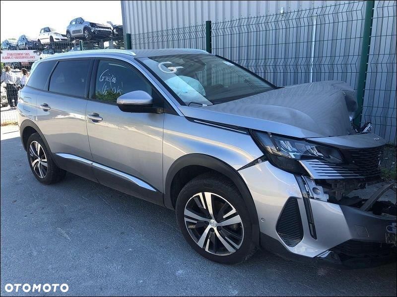 Peugeot 5008 - 1