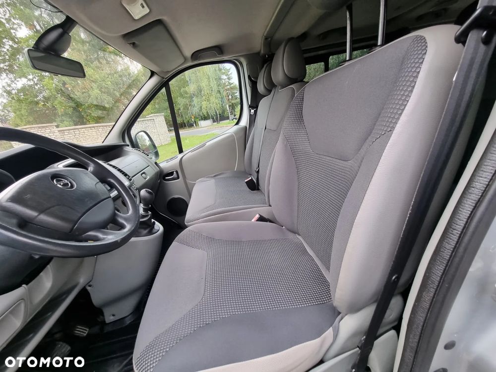 Opel Vivaro L2H1 2.9t - 26