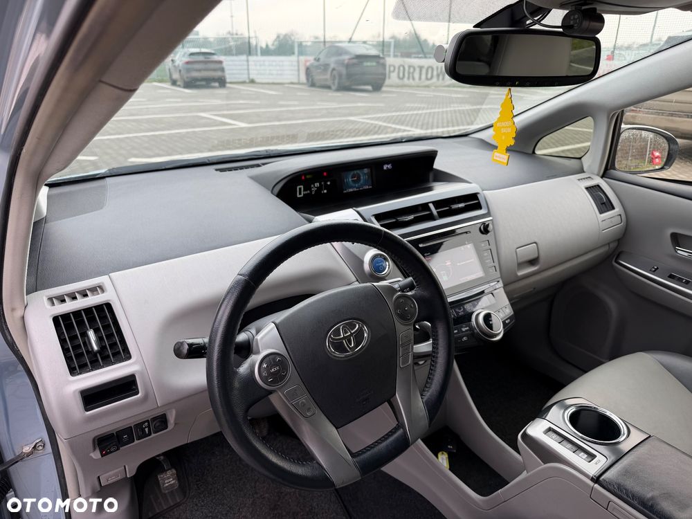 Toyota Prius+ 1.8 HSD Prestige - 12