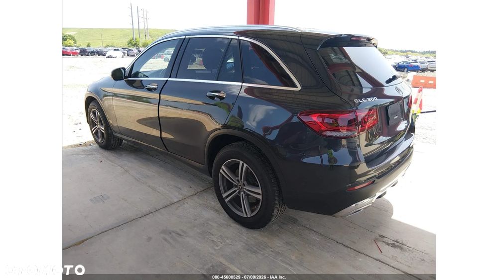 Mercedes-Benz GLC 200 4-Matic - 3