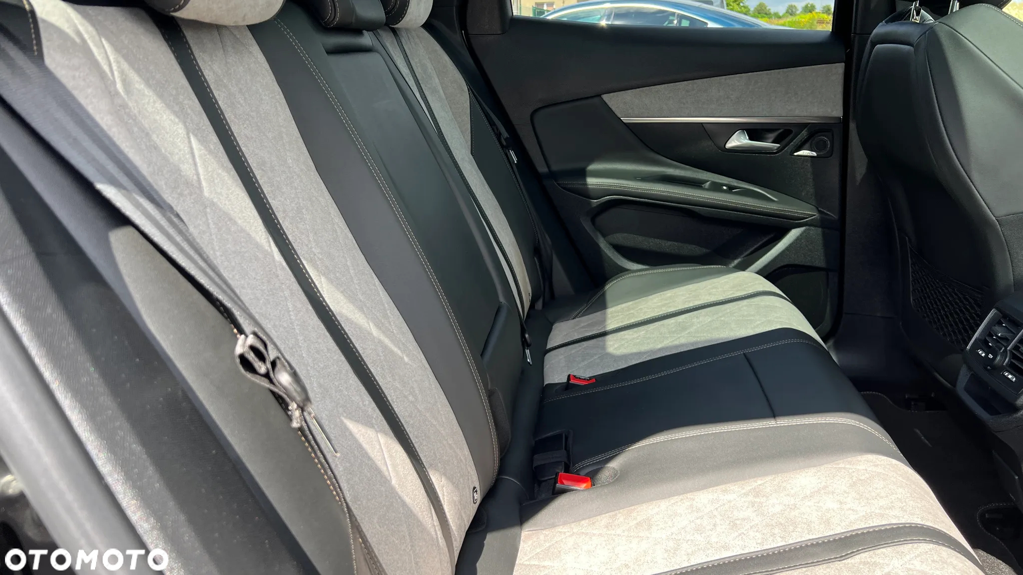 Peugeot 3008 1.6 PureTech Hybrid PHEV GT Pack S&S EAT8 - 23