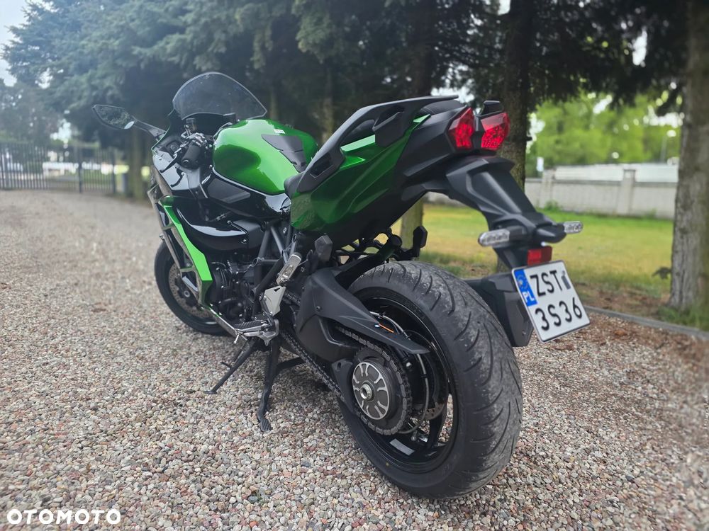 Kawasaki Ninja H2 SX - 4
