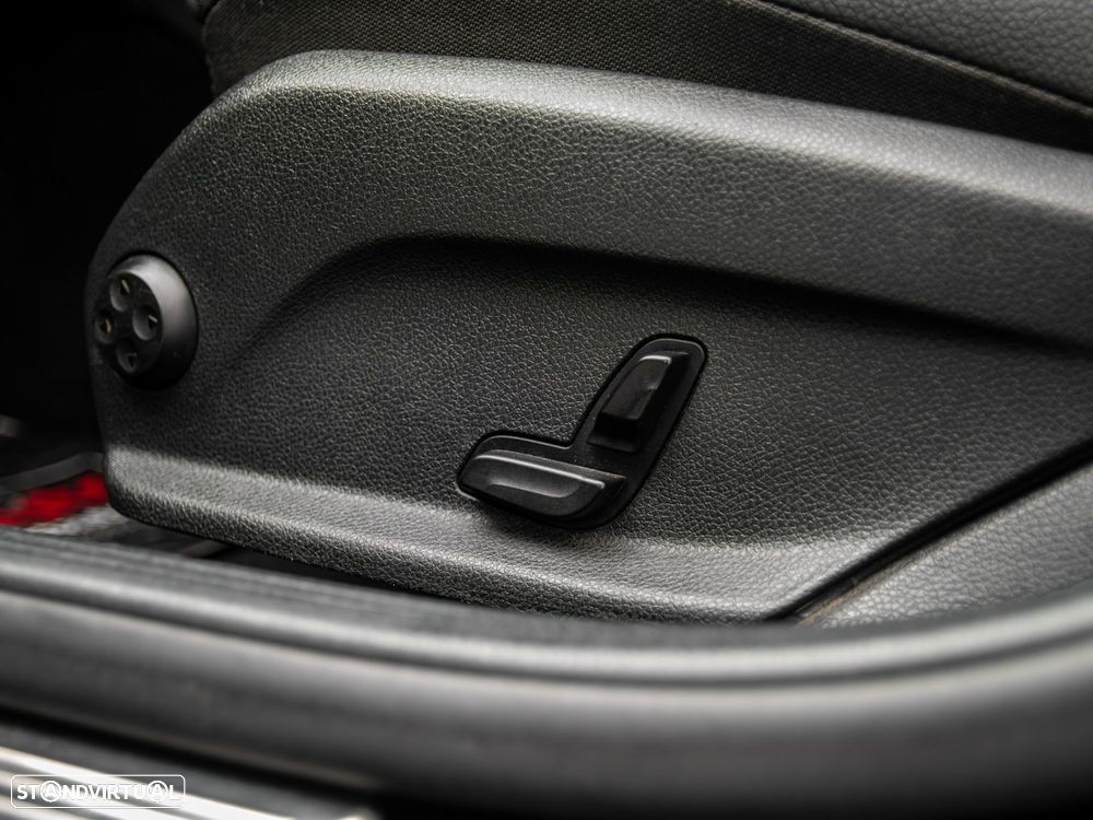 Mercedes-Benz C 200 BlueTEC Avantgarde Aut. - 32
