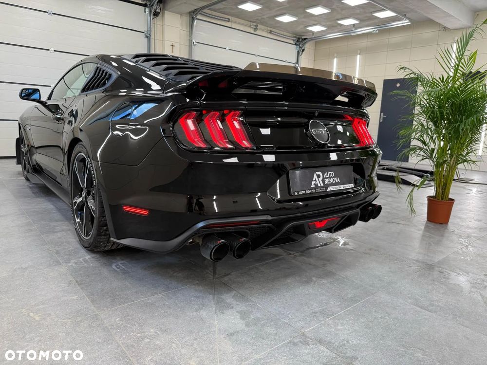 Ford Mustang 5.0 V8 GT - 5
