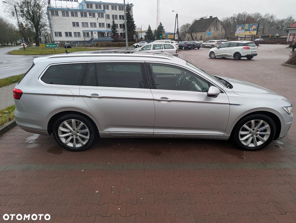 Volkswagen Passat - 3