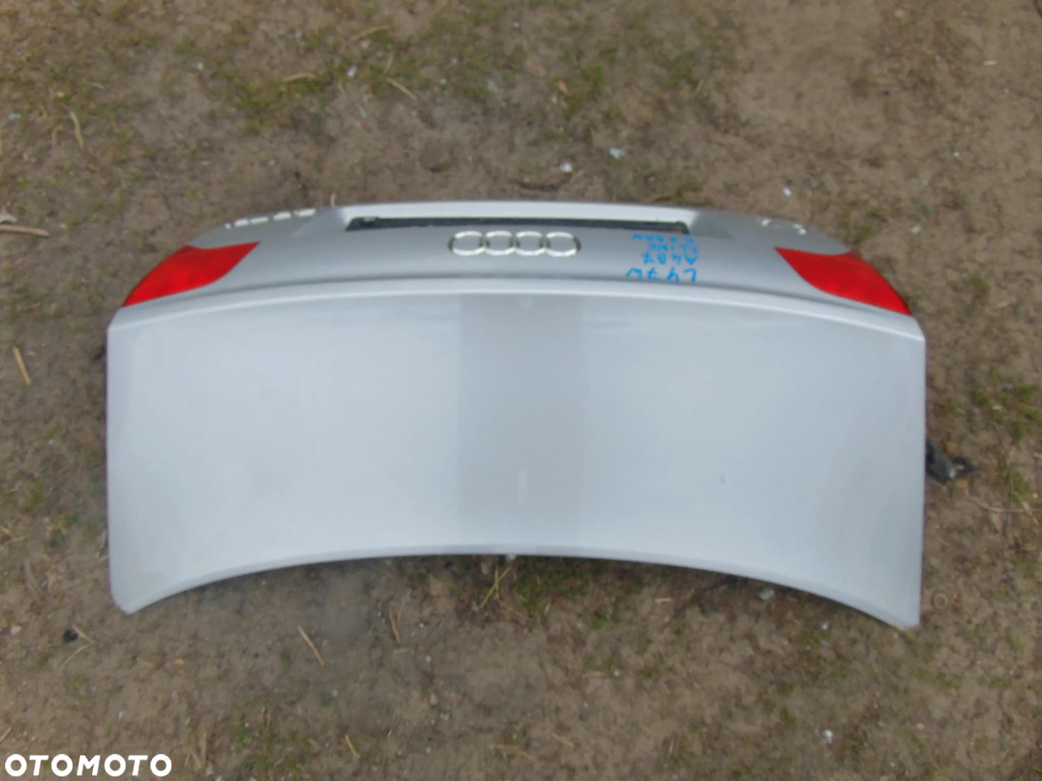 Klapa bagaznika audi a4 b7 sedan s line kod lak LY7W - 7
