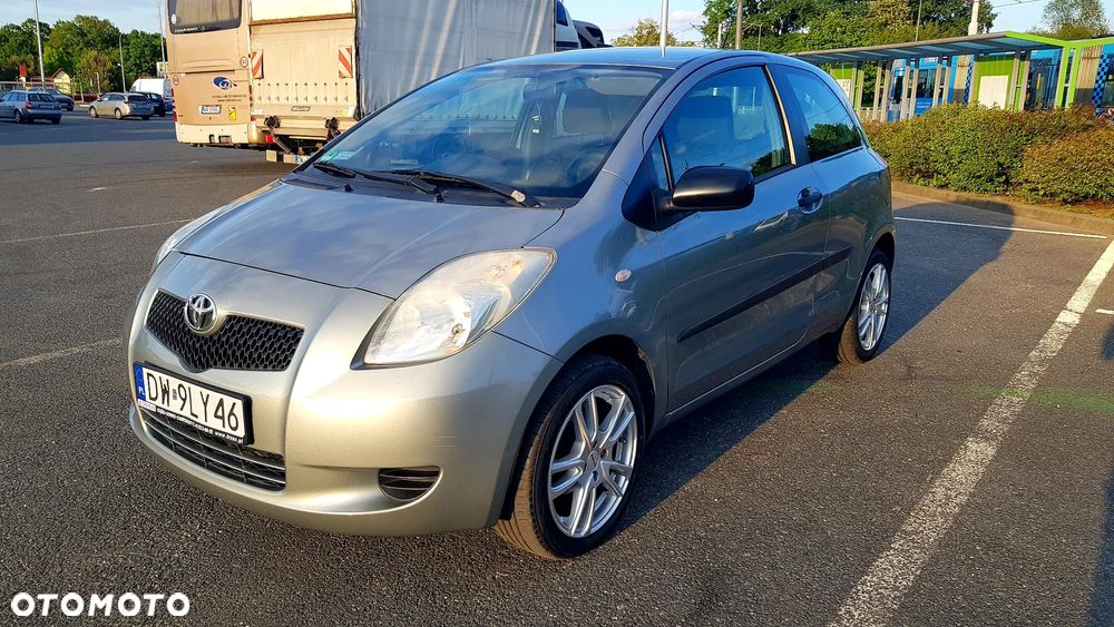 Toyota Yaris 1.0 Luna A/C - 5