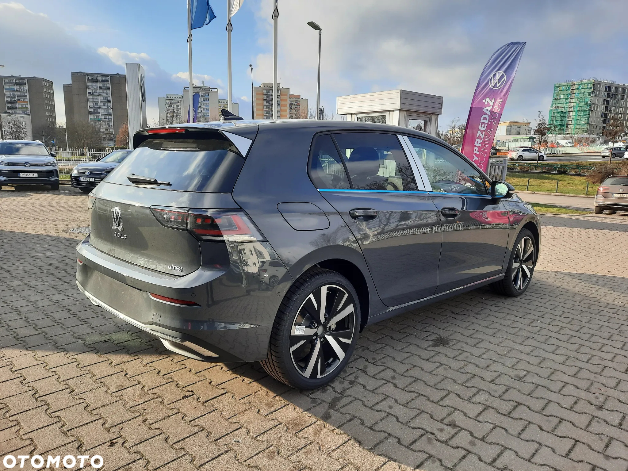 Volkswagen Golf - 4