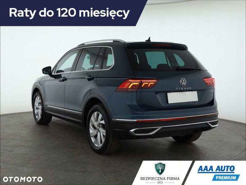 Volkswagen Tiguan - 5
