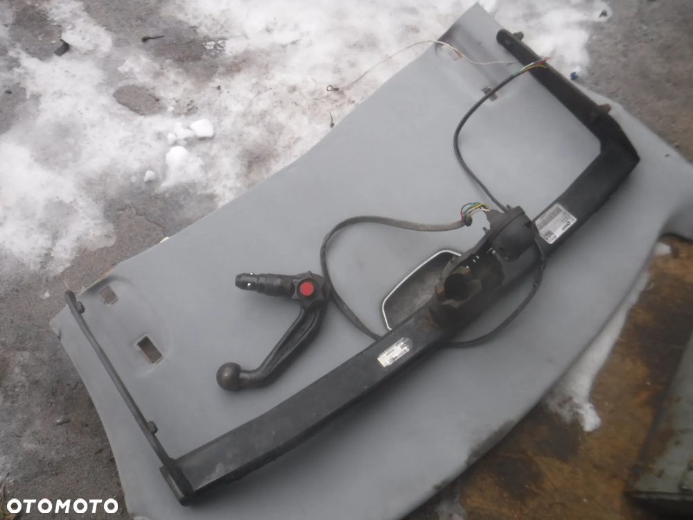 Vw Passat B6 Kombi hak holowniczy westfalia 3C0803880B 3C0803880B 3C0803881B kluczyk super stan - 1