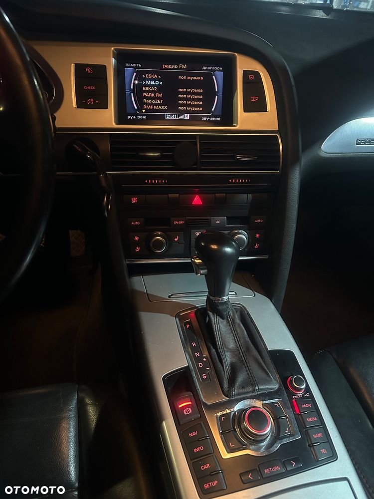 Audi A6 Allroad - 18