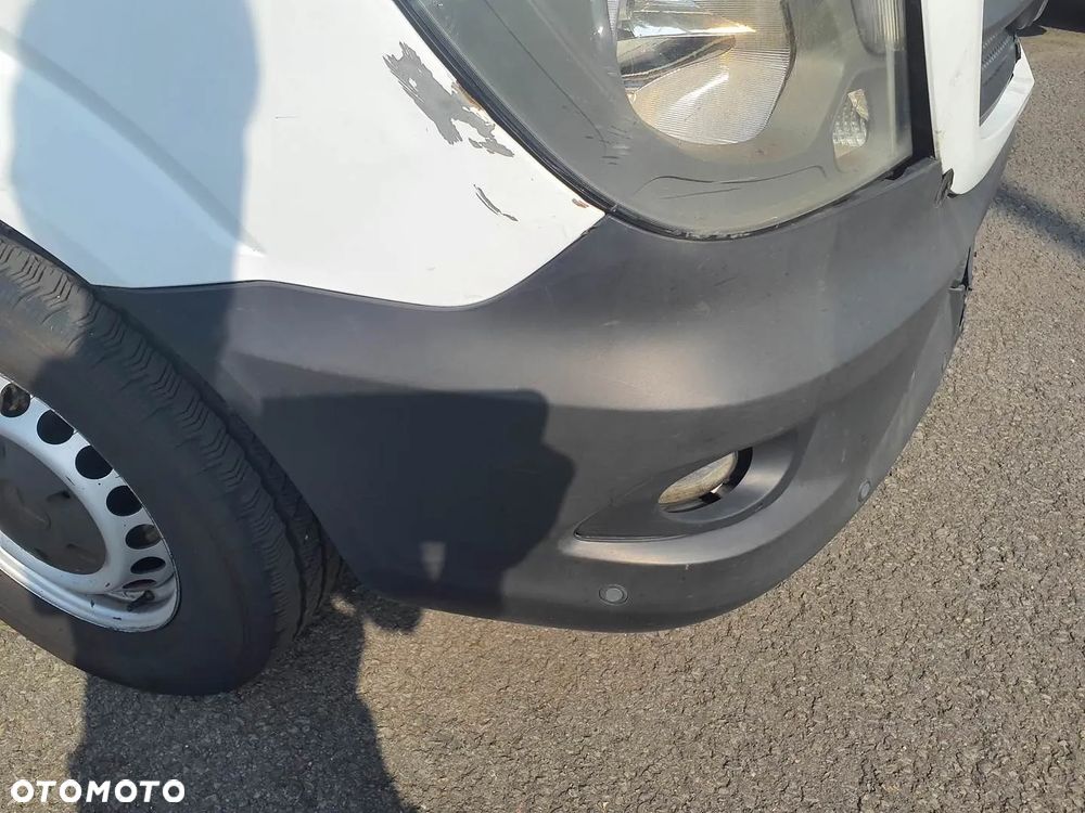 Mercedes-Benz Sprinter - 13