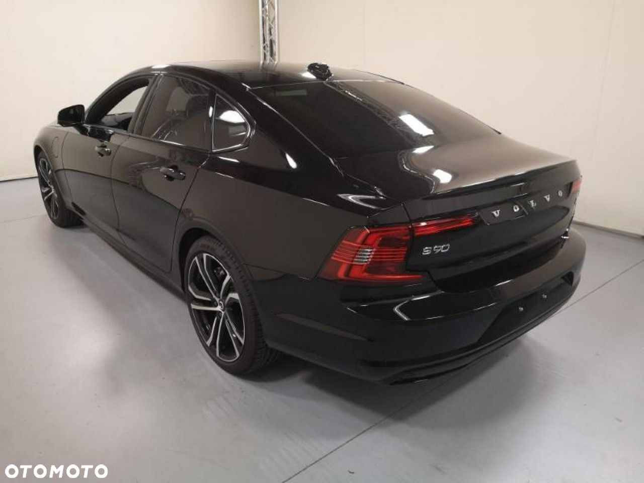Volvo S90 - 4