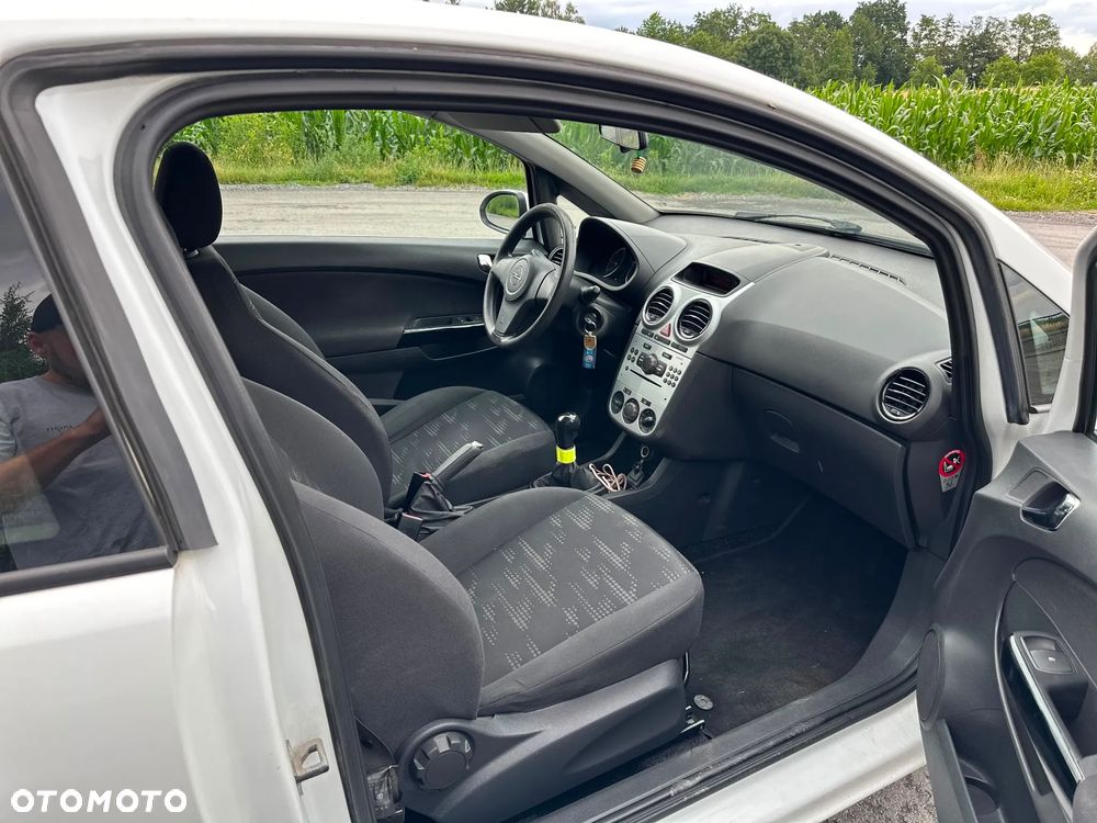 Opel corsa - 2
