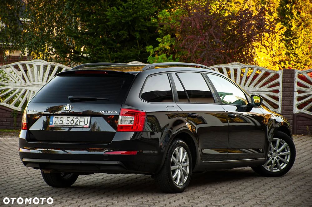 Skoda Octavia 2.0 TDI Style - 4