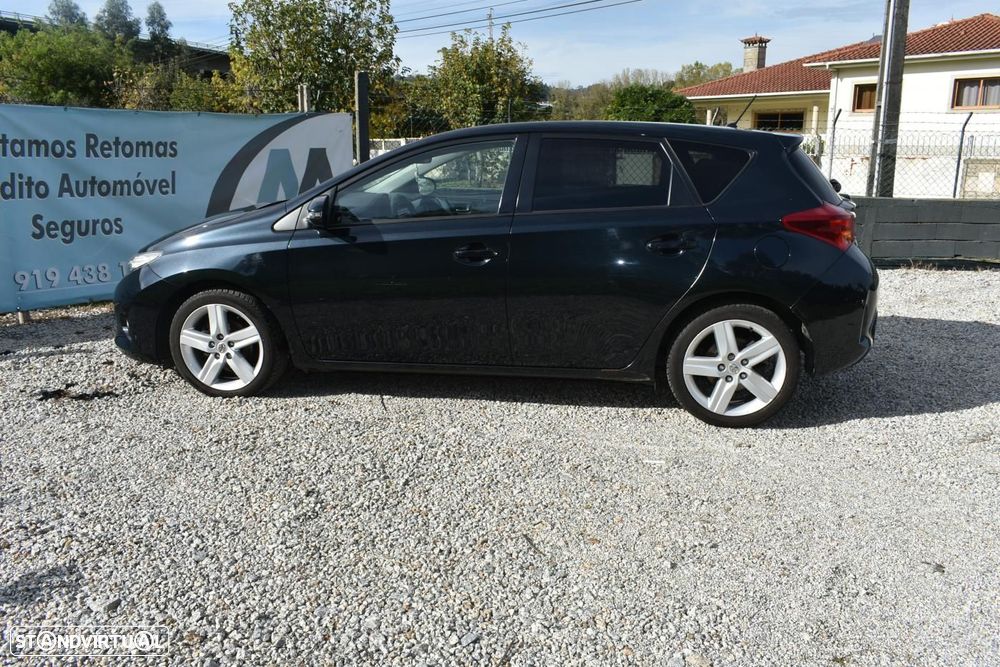 Toyota Auris 1.4 D-4D Comfort - 4