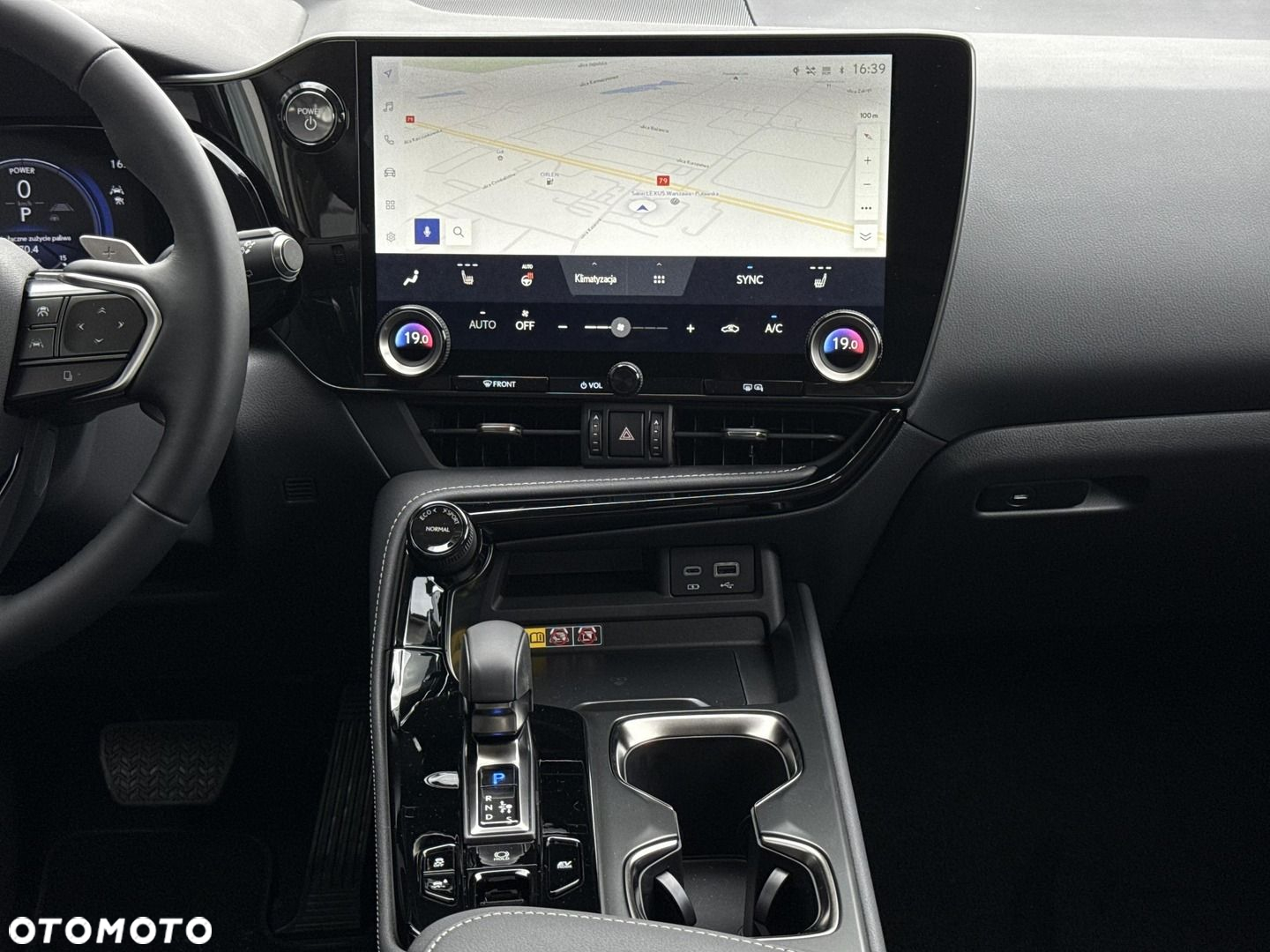 Lexus NX - 21