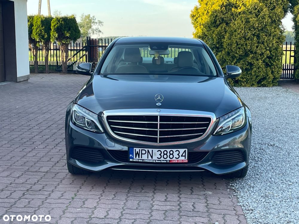 Mercedes-Benz Klasa C 180 Exclusive - 10
