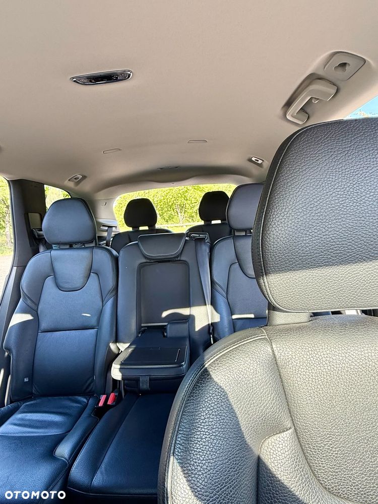 Volvo XC 90 B5 D AWD Momentum 7os - 21