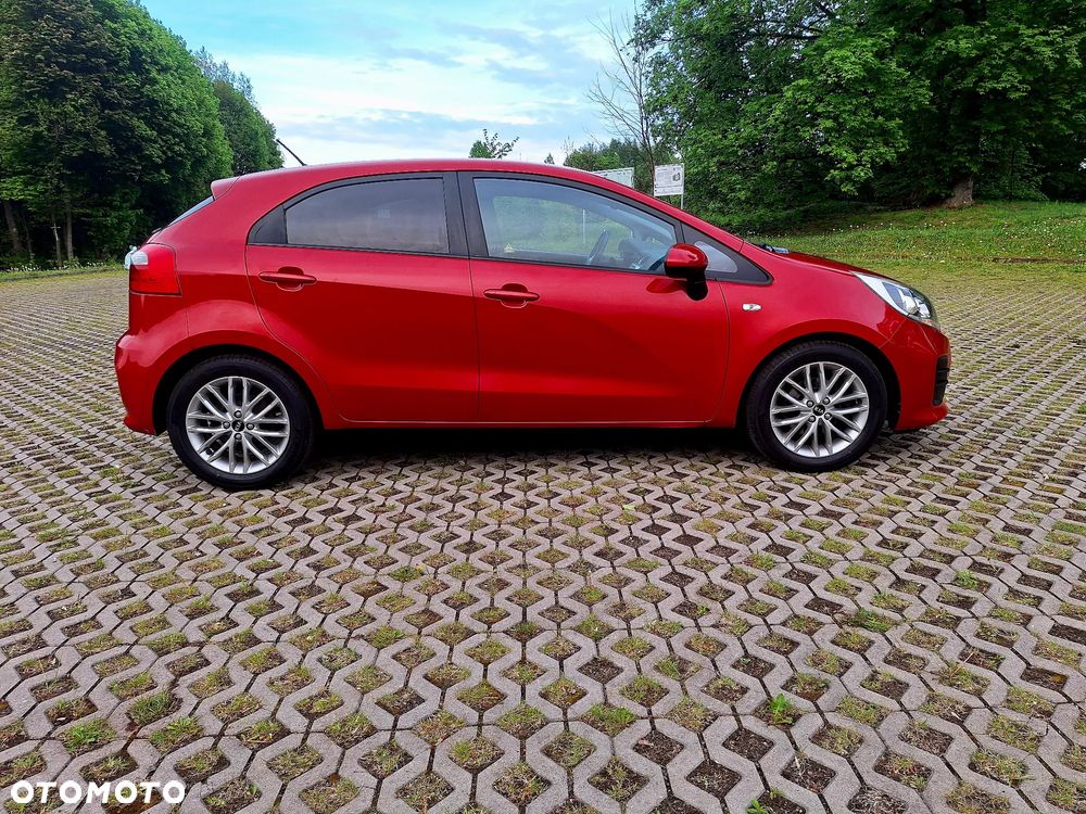 Kia Rio 1.2 Dream Team Edition - 5