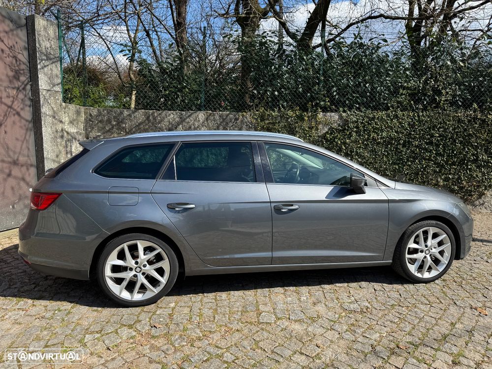 SEAT Leon ST 1.6 TDI Ecomotive Style - 4
