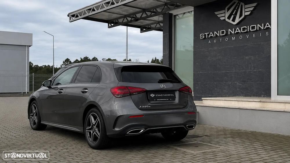 Mercedes-Benz A 250 e AMG Line - 6