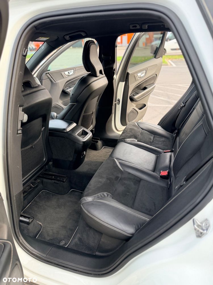 Volvo XC 60 D3 R-Design - 27