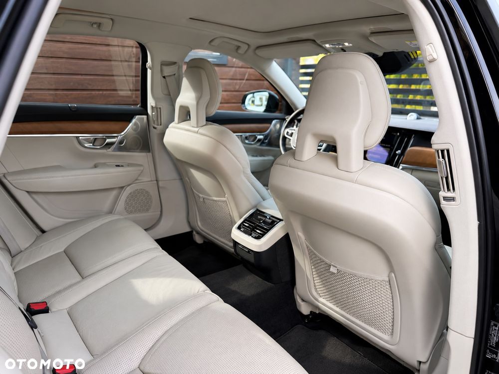 Volvo S90 D5 AWD Geartronic Inscription - 8