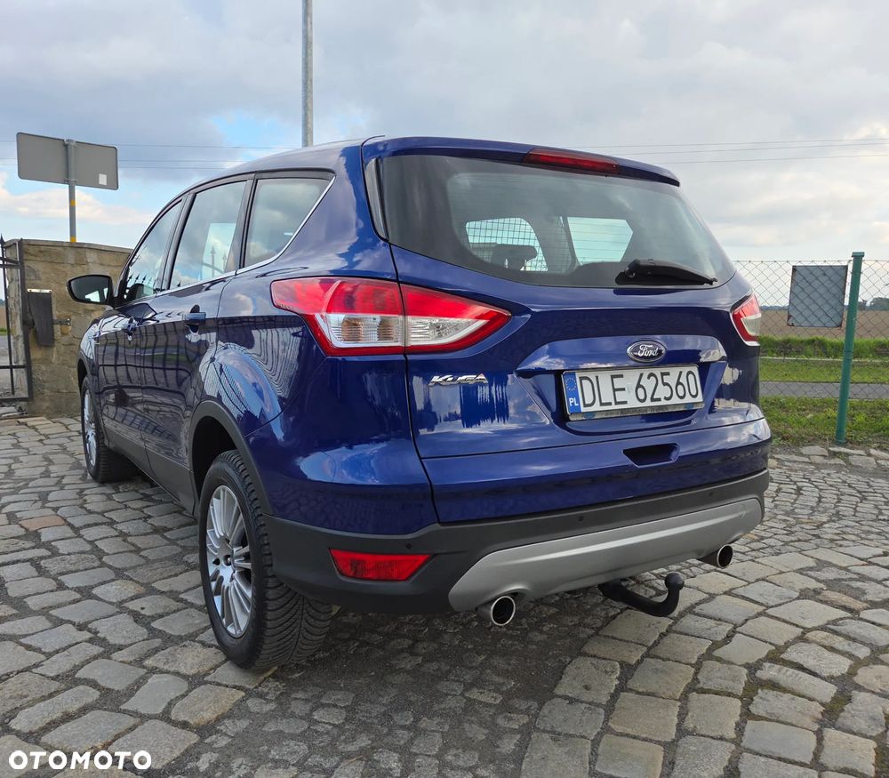 Ford Kuga 2.0 TDCi 2x4 Titanium - 3