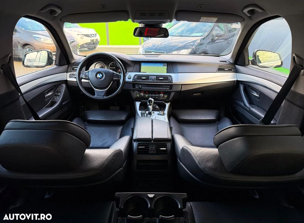 BMW Seria 5 525d xDrive Touring Sport-Aut. Luxury Line - 24