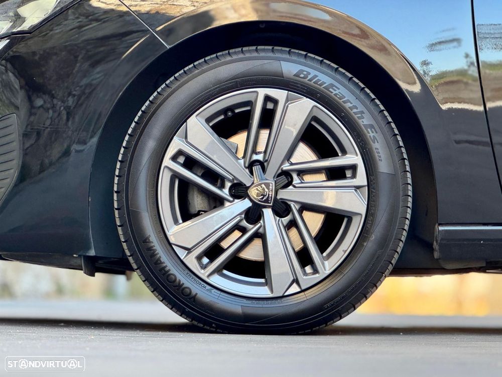 Peugeot 308 1.2 PureTech Active Pack - 40