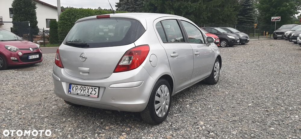Opel Corsa - 16