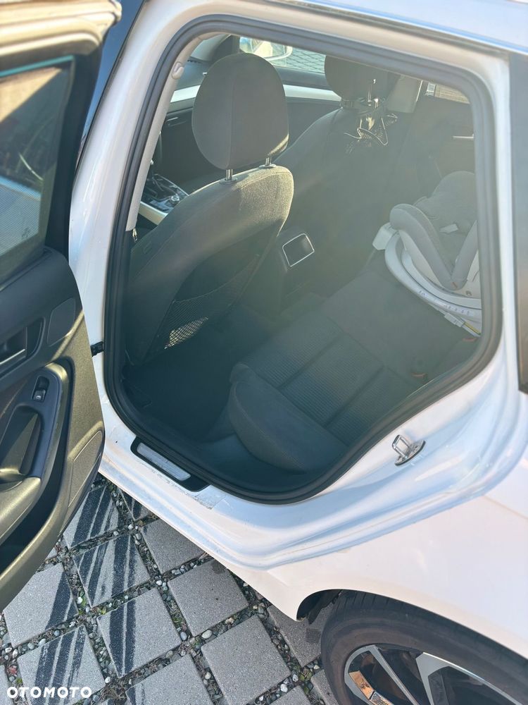 Audi A4 Avant 2.0 TDI Quattro - 14