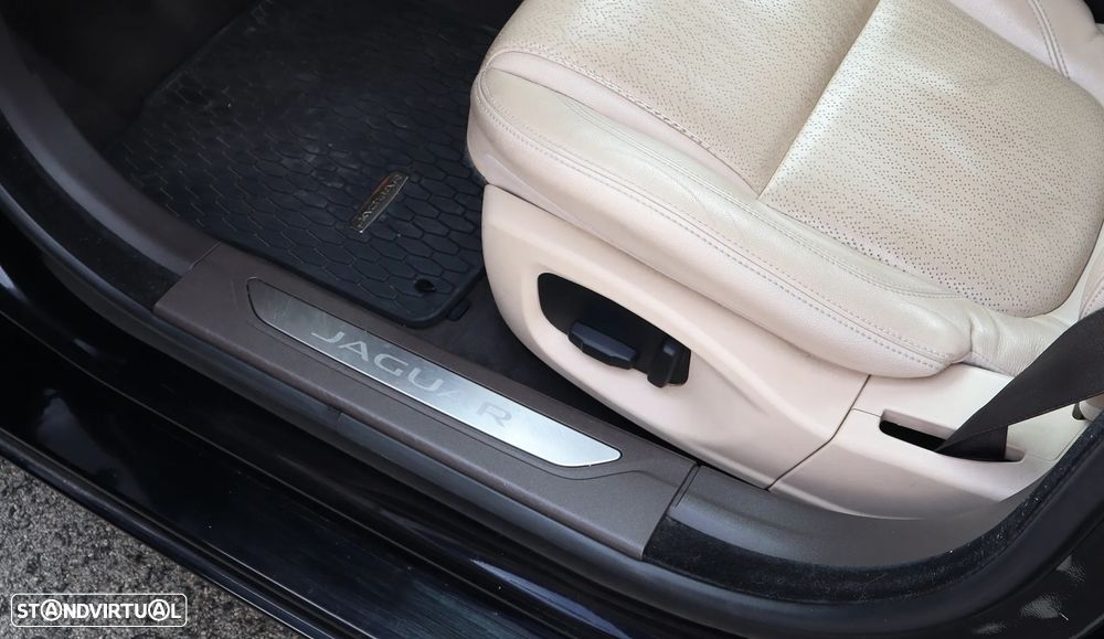 Jaguar XF E-Performance Prestige - 18