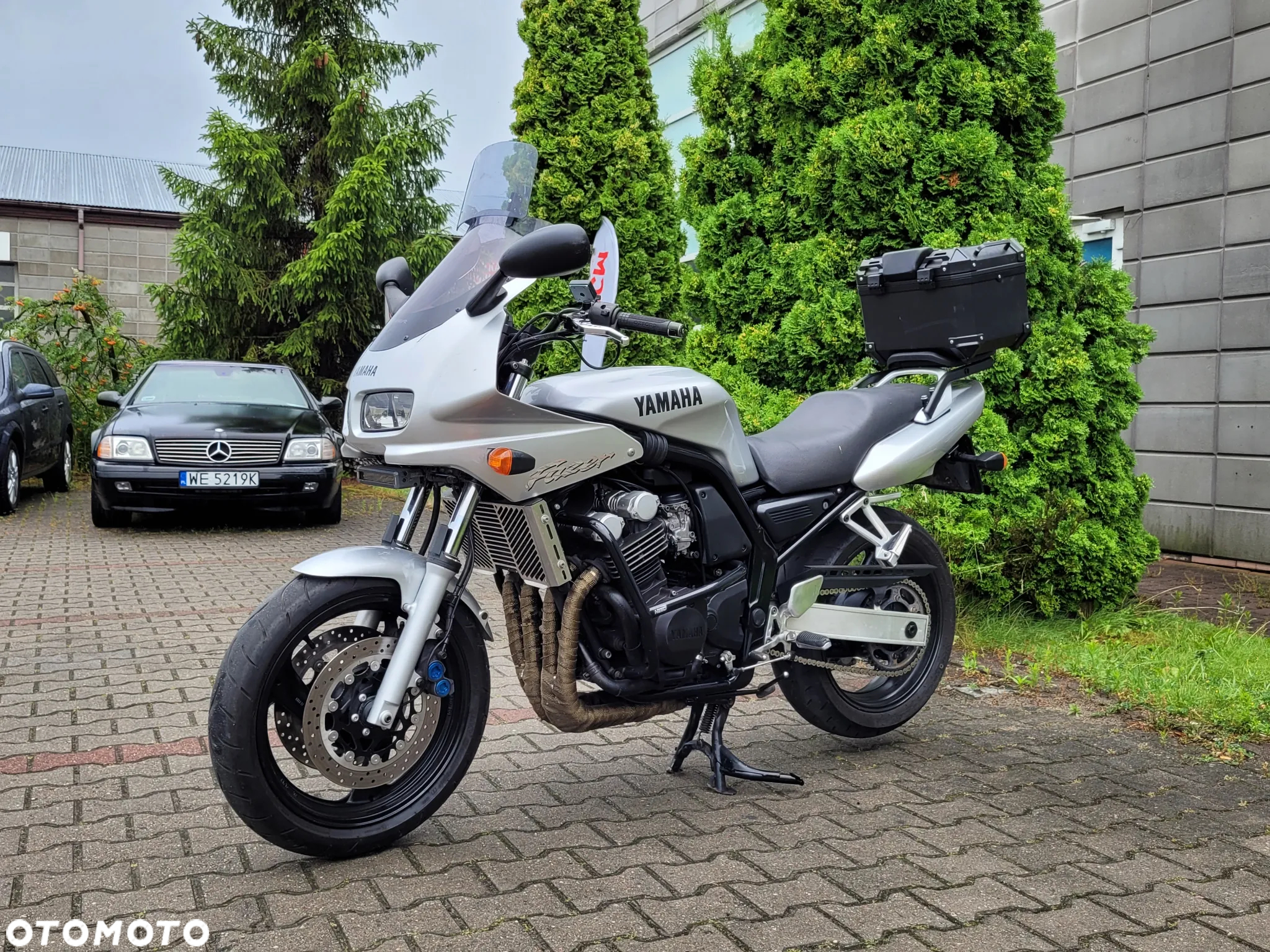 Yamaha FZS - 9