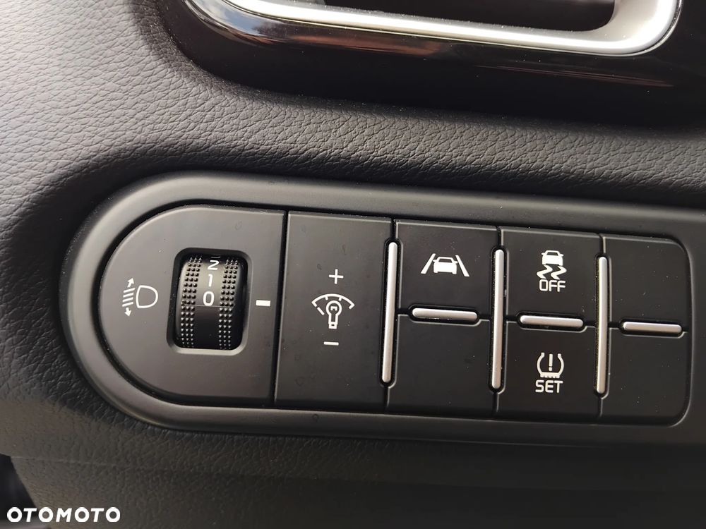 Kia Ceed 1.5 T-GDI Business Line - 16