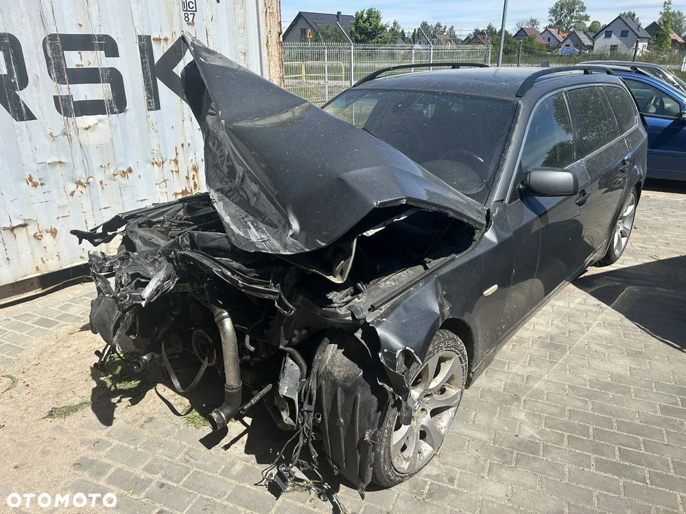 BMW Seria 5 - 29
