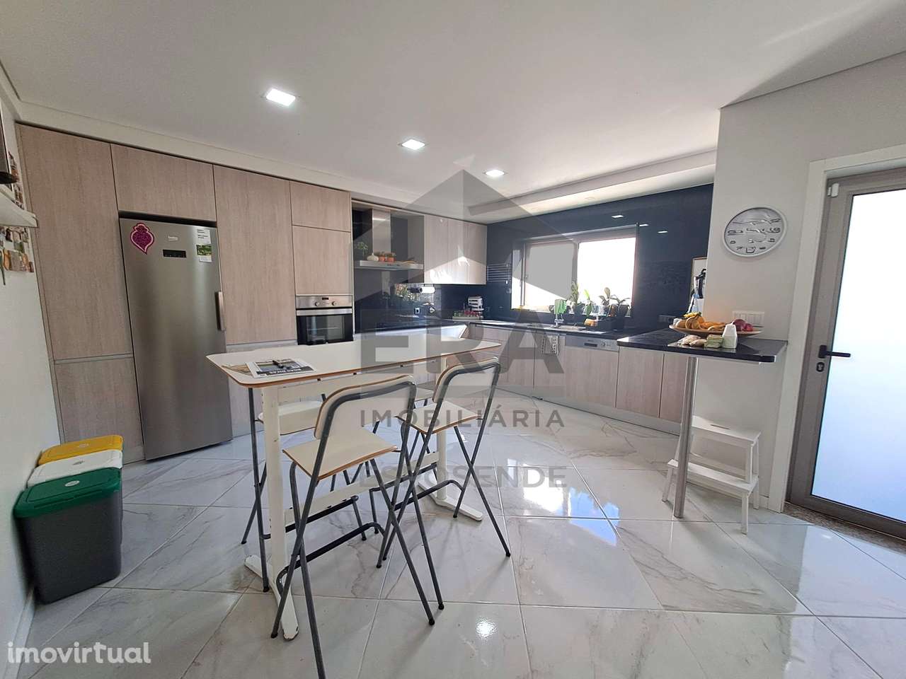 Magnifica moradia nas Marinhas - Grande imagem: 4/30