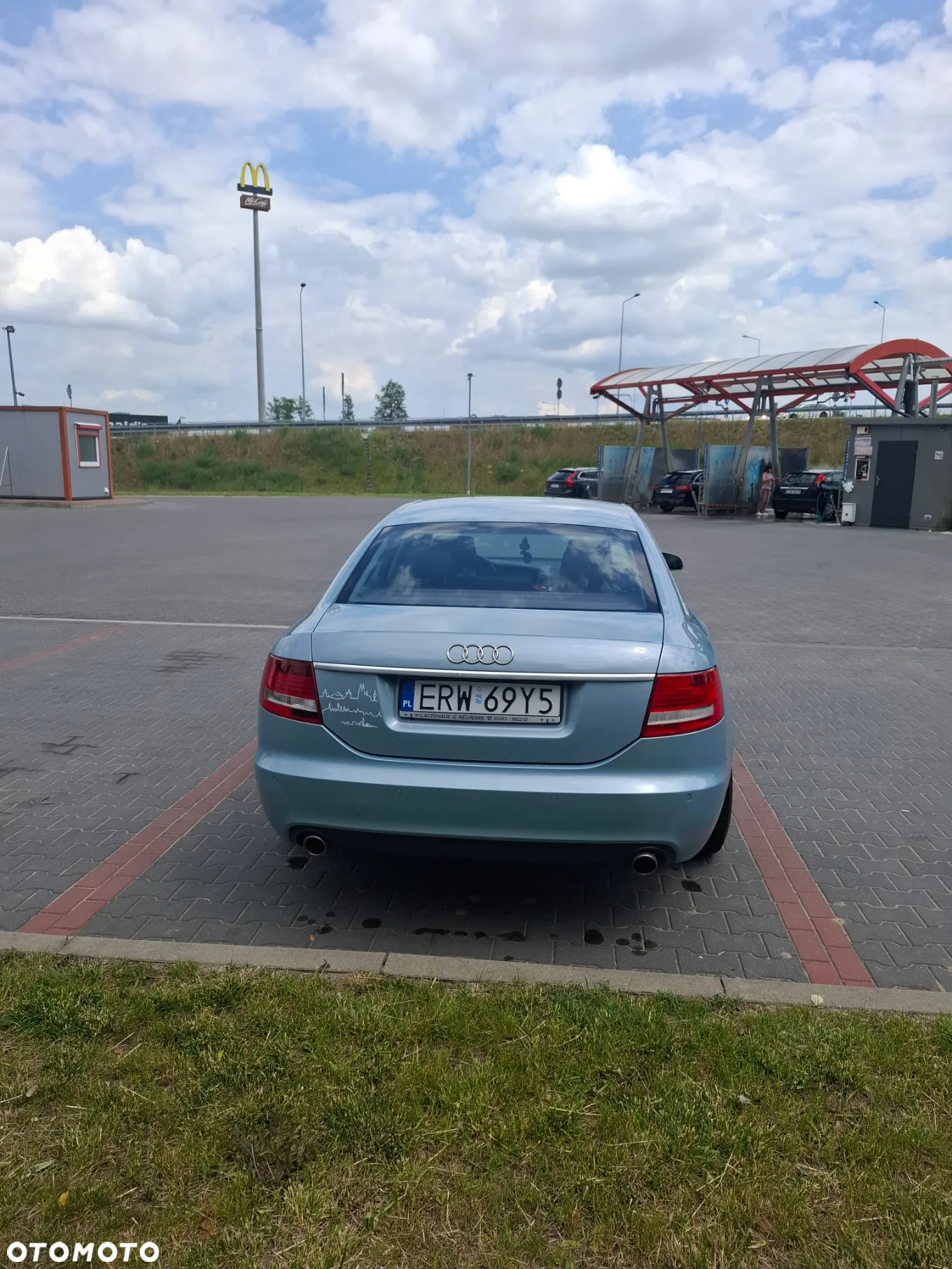 Audi A6 2.4 - 7