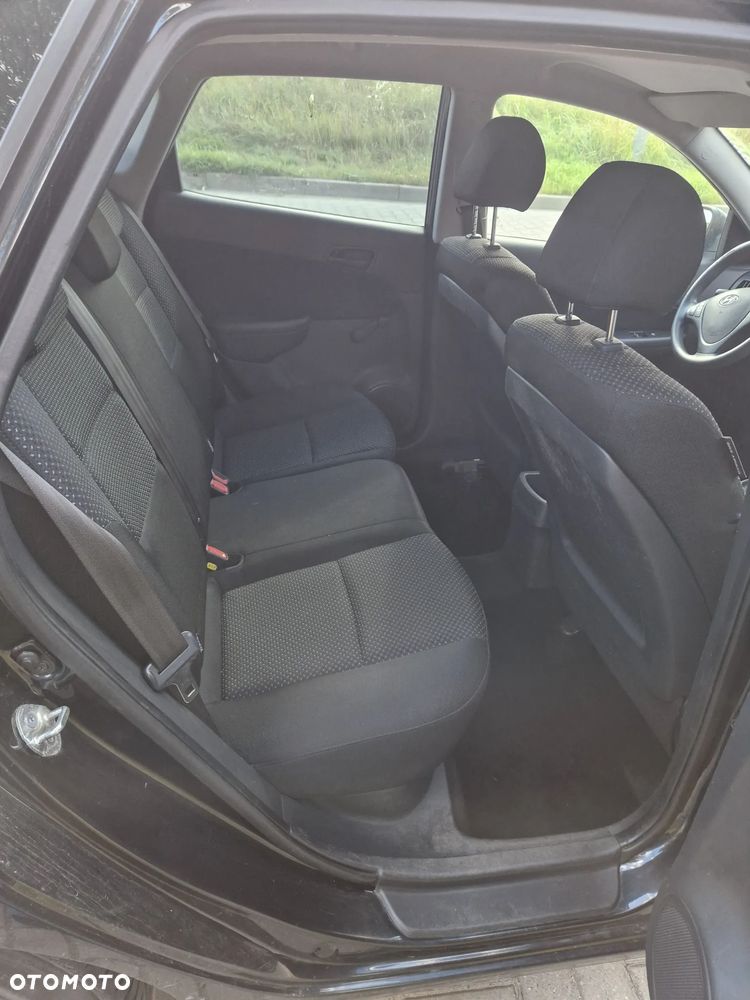 Hyundai i30 1.4 Classic - 8